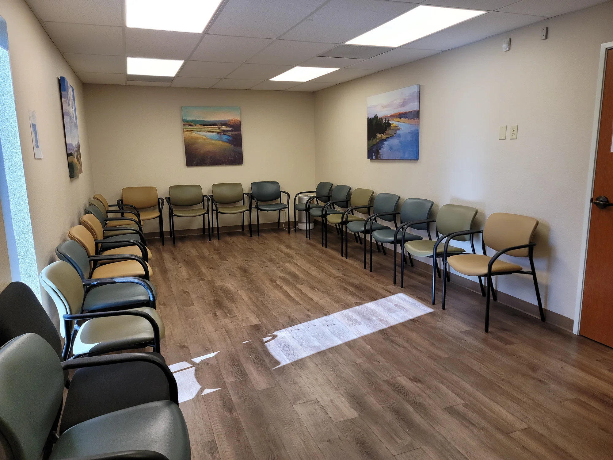 Sac Shot Waiting Room 3